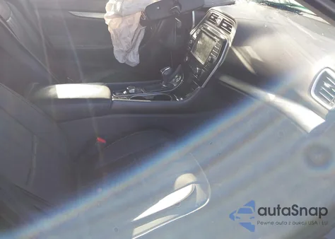 2017 Nissan Maxima 3.5 Sl z USA, uszkodzony, nr VIN 1N4AA6AP1HC386203